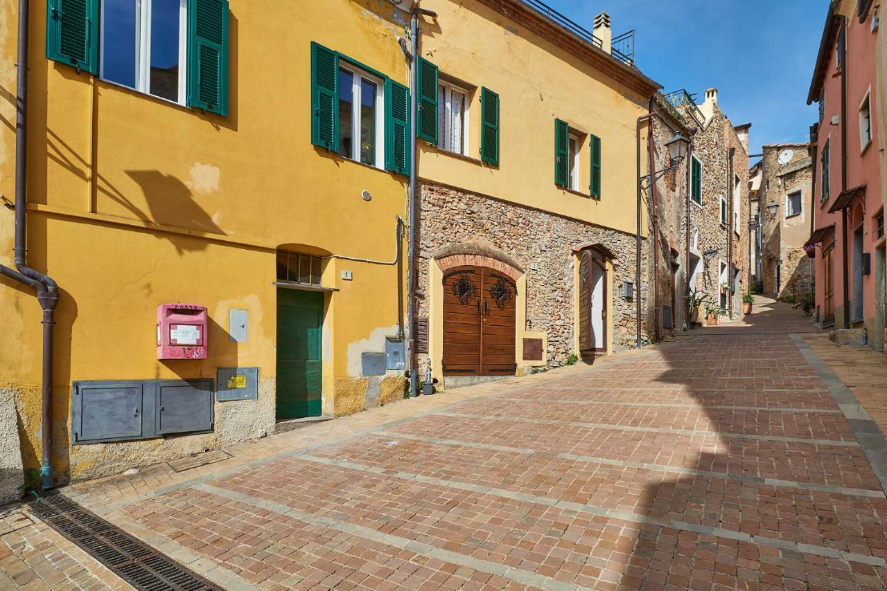 Acasadigiuly Villa Ceriale Eksteriør bilde
